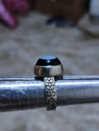 جزع بقري • خنصر • قياس ١٥