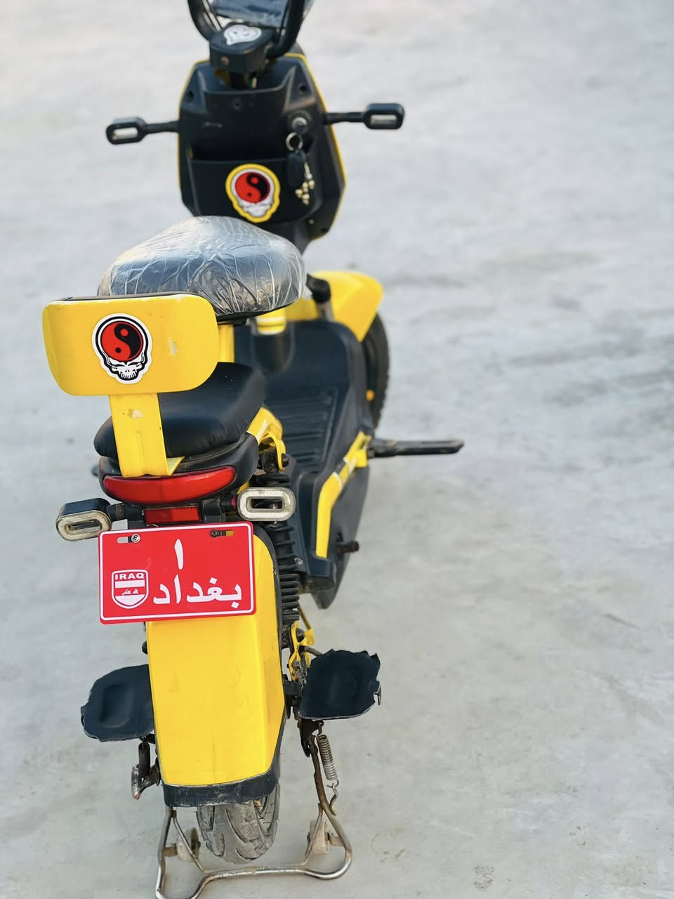 السلام عليكم دراجه شحن للبيع حجم 14 كهربائيات كلهه شغاله تشتغل بصمه واسويج  السعر 300 وبيهه مجال مكاني بغداد جسر ديالى جديد اتصال والاستفسار ***********
