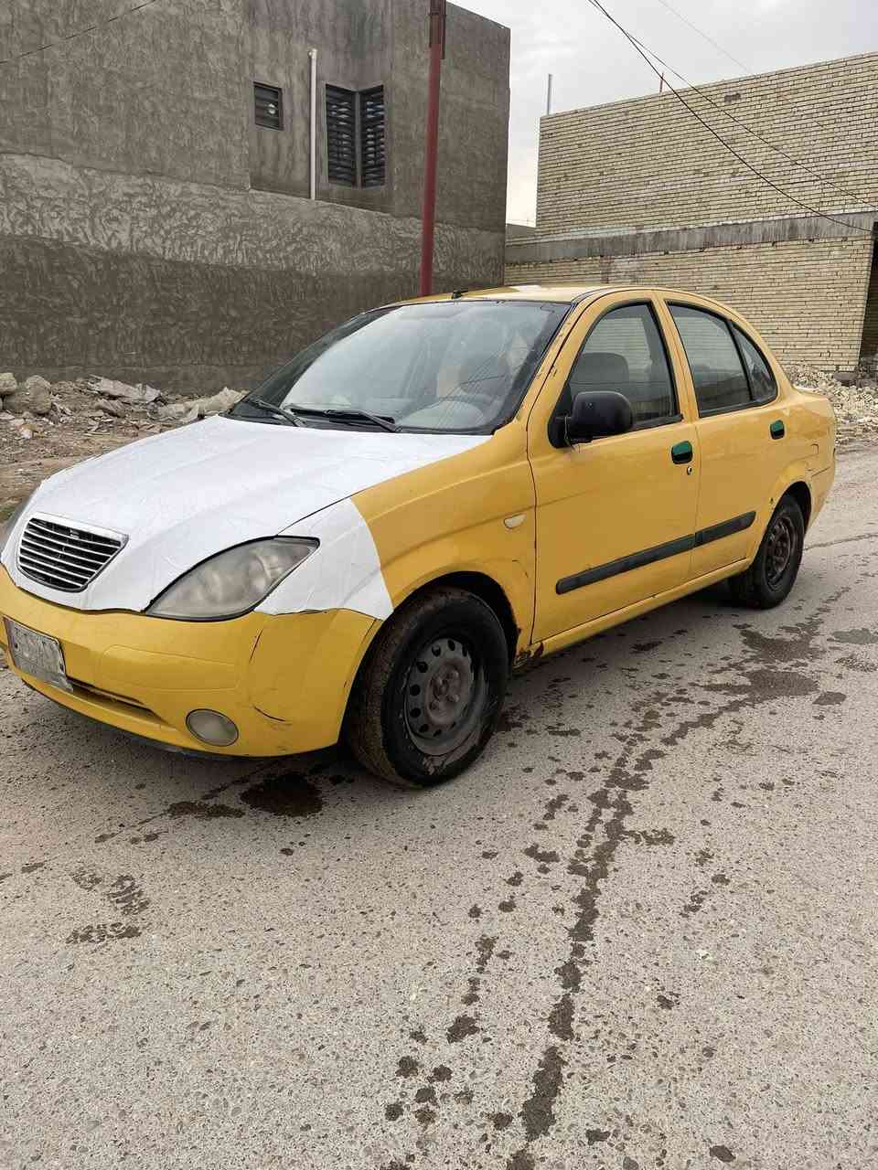 السلام عليكم 
طيبه 2015 بغداد باسمي للبيع مابيهه خياسات

كير مكفول
باتري جديد
راديتر جديد 
فيت بم الكاربد الاصلي جديد
تبريد ثلج 
مكينه بيهه تبخير 
 
سعر 33 بيه مجال قليل مصفره هيئه 
عليهه غرامه 200 ينزل من سعره
مكاني بغداد جسر الدوار مرور التاجيات
 
موجود خاص  وواتس ***********
