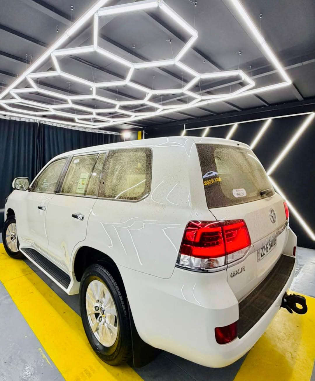 تۆیۆتا لاندکرۆزەر 2019 GX شەریکەی جیهان فوول ،
فول مواصەفات ، صلاید ، بلاجکتور ، بەخی ئاو ،
دەسک ستیل ، هۆک و فڵچە ، سوکان ڤۆلیۆم ،
سێ ڕیز کوشن ، تەحدید سورعە ، کوشن کارەبا ،
سەیارەکە وەک شەریکە ماوە تەوە زۆر تازەیە ،
کلین ، بێ بۆیاخ و سارد و چاڵ و شوخت ،
دەعامی بۆ دەعامی بە شەرت ،
100 ،هەزار کم حەقیقی ڕۆشتوە ،
گێڕ و مەکینە بە شەرت کراناوە بە شەرت ،
تەحویل و غەرامە بە شەرت ،
نرخی ، 487 وەرەقە ،
ژم ، ***********
ناونیشان ، سلێمانی ناوەند . السليمانية, العراق
