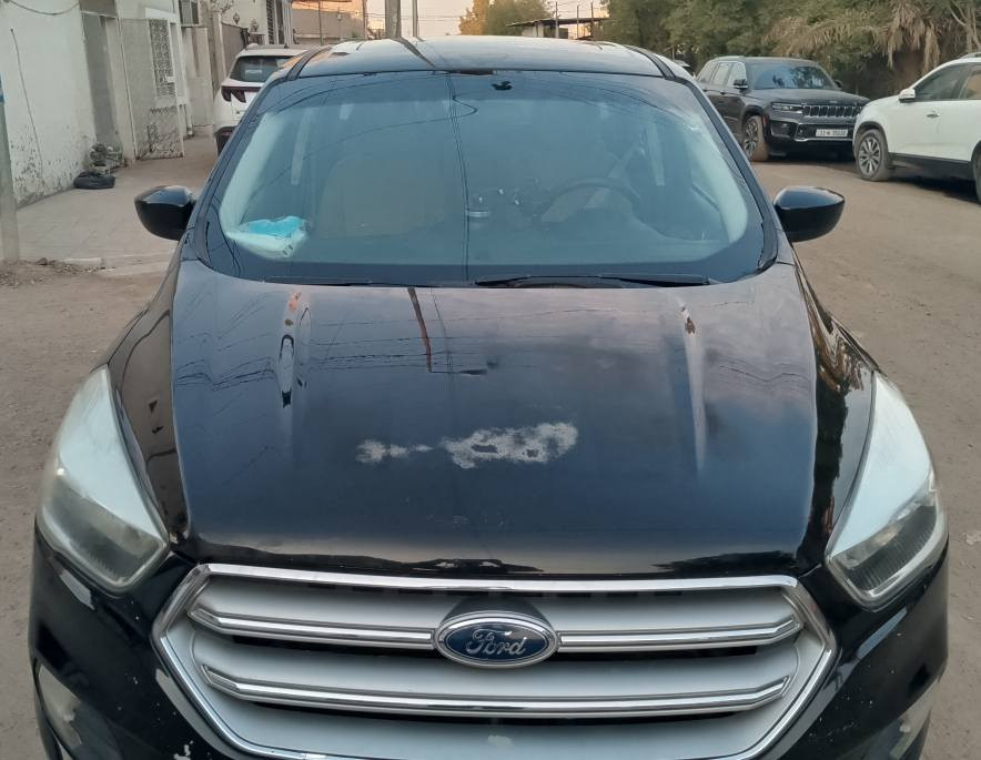 سلام عليكم
سياره فورت سكيب موديل ( 2017 ) للبيع 
١ـ محرك ( ٢٠٠٠ ) تيربو كير مكينة شرط 
٢- فول مواصفات وارد خليجي تحكم ستيرن جهتين كشن كهرباء تبريد تدفئه 
٣- كلشي بل سياره سليم وشغالة واي نقص مابيها
تبريد قطعتين سلايت روف كامل قماره 
٥- سياره باسمي تحويل ثاني يوم 
سيارة خير من الله واقتصادية بل صرف 
ضرر السياره صبغ بنيد فقد قطعه وحده يعني 
مكان السيارة بغداد زيونة وهذه رقمي واني خادم 
( *********** )
٩- سعر السياره ( 120 ) وبيها مجال واذا اكو مراوس هم يرهم 
وبيها مواصفات بعد هوايه
