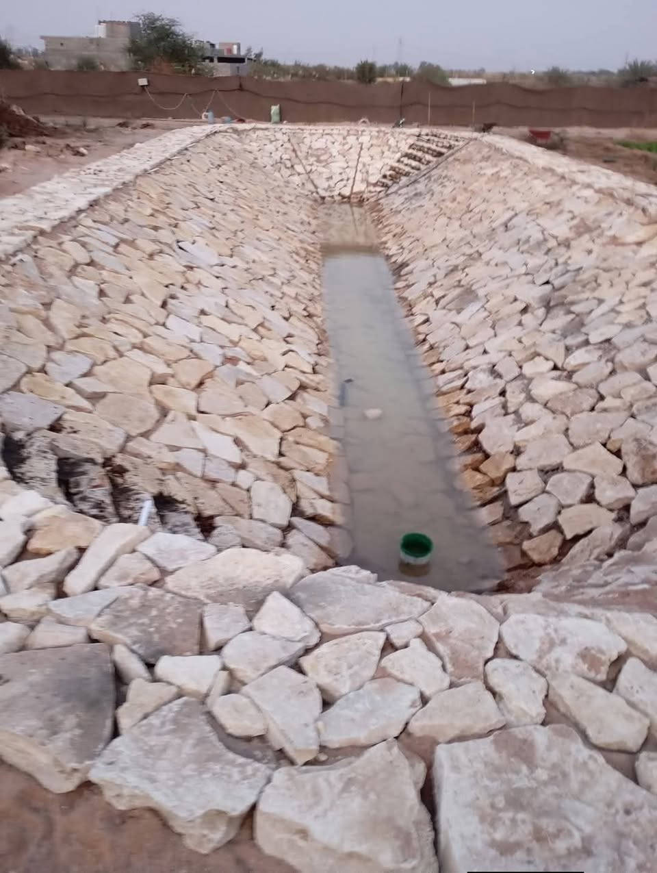 *********** // ***********
