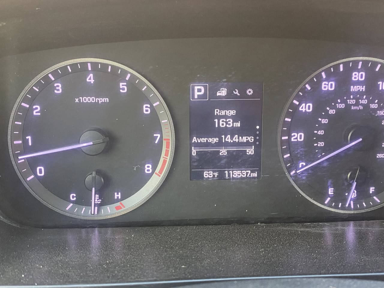 سلام عليكم 
سوناتا سبورت للبيع 
لون سلفري 
مديل 2016 وارد امريكي 
مكينة 2400  
ماشية 113 الف حقيقي 
فول مواصفات ماعدا البنوراما 
بيها قطعة وحده تبديل البنيد  فقط
تبريد وتدفئة جاهزه
تايرات والصدر بحالة جيدة جداً 
السعر 130 وبيها مجال بسيط  
رقم ميسان باسمي  
مكاني ذي قار قضاء الفجر 
***********
