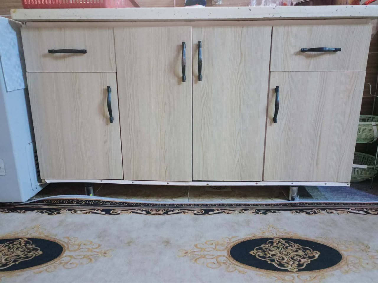 که وانته رو سنگ بو فروشتن که وانته ر دوو مه ترو نیو سنگ مه ترو نیو بای 200هه زارو معامله سلیمانی راپه رین *********** السليمانية, العراق
