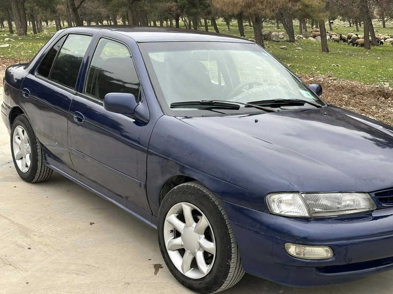 كیا سیڤیا ٩٦ ئارم پلاستیك سلێمانی ٨ و به‌خ ٣٠  گه‌لاو محامه‌له‌ هه‌ر كه‌س مشته‌ریه‌ تێل بكات رانیه‌

0750 114 6164
