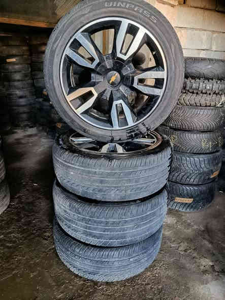 تخم ويل مع التايرات تاهو حجم ٢٢ مجمع سيد يقين ديوانية ***********
السعر ٤٠٠$
