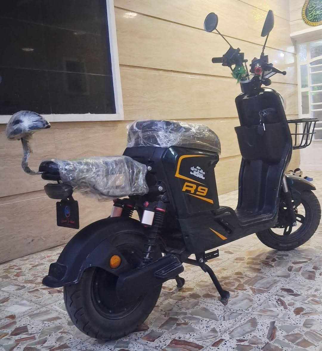 السلام عليڪم 
دراجه شحن R9 للبيع مكاني بغداد 
شغاله والفحص دراجه نضيفه 
السعر ٣٥٠


**إذا كنت صاحب هذا الإعلان وتريد حذفه لأي سبب، رجاءا أرسل رسالة إلى الدعم الفني**