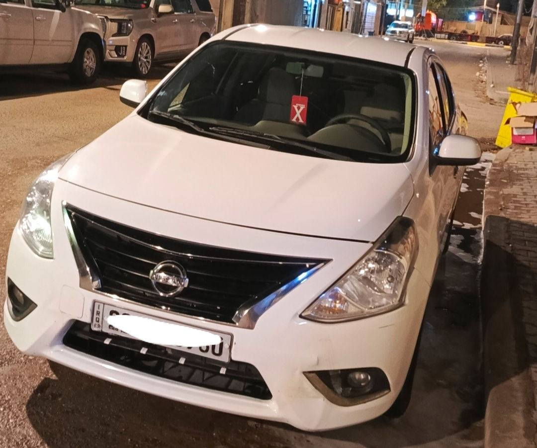 السلام عليكم سيارة نيسان سني هندي موديل 2022 رقم اربيل السياره كفالة بس رصعه زغيره بلجاملغ الخلفي مكاني بصرة رقم الهاتف ***********
