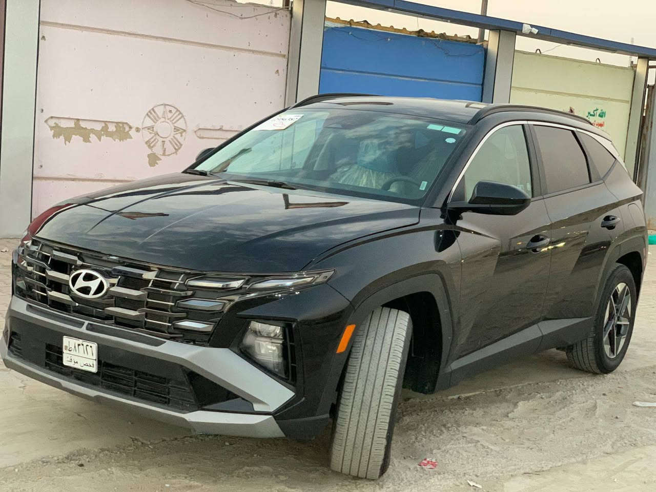 هيونداي توكسان 2025 SEL
لون أسود ملكي ✨
وارد أمريكي 🇺🇸
محرك 2.5 بانزين اقتصادي وعزم ممتاز
جير أوتوماتيك 8 سرعات
بدون فتحة
شاشة حديثة + كامرة خلفية + رادار + بصمة
داخلية مرتبة وقيادة مريحة جداً
السيارة نظيفة وفحص كامل 
***********
