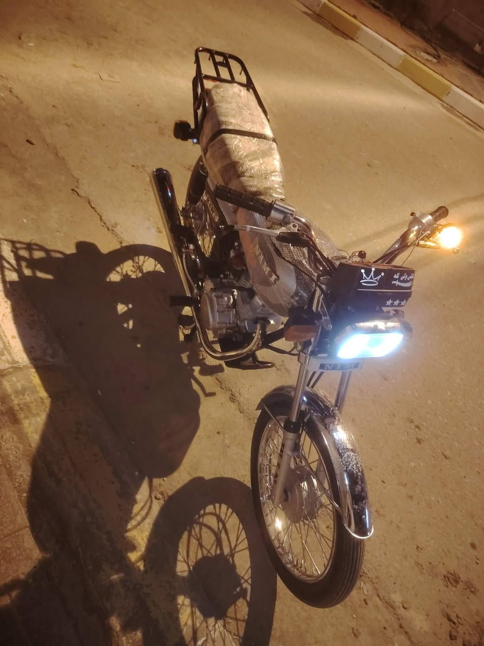 سلام عليكم دراجه نامه متياز لبيع سعر 600وبيه مجال مكاني طريق كربله نجف تصل وتدلل ***********
