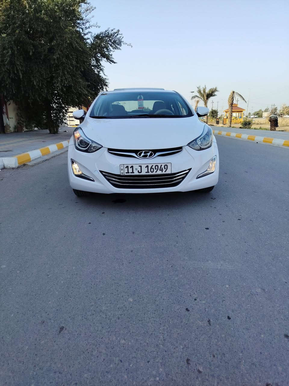 السلام عليكم النترا موديل 2015  وارد خليجي رقم بغداد انكليزي سنويه جديده فول مواصفات فتحه تحكمات شاشه كامره دواره مري شفط تبريد قطعتين داخل صاج بيها رشات صبغ شواصي لغود برانكيتات تكم كفاله مكينه 1800 دوش مكفوله جاهزه من تخم تاير حداديه امامي وخلفي جديده تبريد  العنوان واسط السعر 105 اتصال ***********
