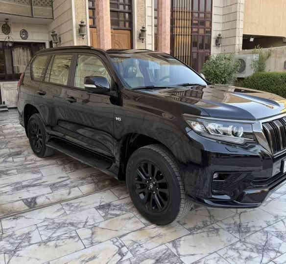 للبيع برادو VX موديل 2022 مدنايت ساس وحتى صيانة 
بس ب الشركة مال ساس مكينة 6 سلندر (4000) 
رقم بغداد سنوية باسمي تحويل مباشر ماشية 41 الف 
السيارة مكفولة من الصبغ والبارد والتبديل والتعديل
ولا قطعة مفتوحة سونار موجود فقط خدوش بسيطة 
(و4او 5 رصعات مامبينات بل قمارة مالت حالوب ) 
حتى بالسونار مسجلهن خدوش فقط مواصفات السيارة 
فتحة بصمة شاشة 4 كامرات حساسات تحكم جهتين 
كراسي كهرباء وتبريد بالكراسي شاحن طفاية تشغيل 
عن بعد هوك سحب دبل تانكي وعدادات ليزرية كروس 
سرعة ارضياتها بعدهم مغلفات العنوان بغداد زيونة . 
السعر / 465 وبيها مجال 
للاتصال او وتساب / ***********
