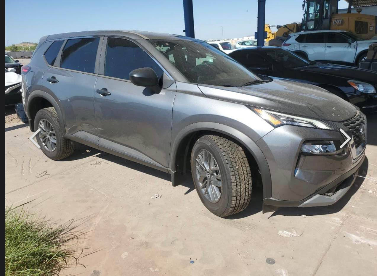 نيسان روگی (٢٠٢٣ ) ئێس
٣ پستون ١٥ توڕبو
تەنها ١٧٠٠٠هەزار مایل ڕوشتوە
تەنها چاملغی پێشەوەی سایەق سبوغ بێداخلی و بێ ئێرباگ بەشەرتی سونەر 
گێرو مەکینەو کارەبایی هەموو بەشەرت
سەیارەکە رەقەم هەولێر
سەنەوی ٢٠٣٠ هەزەی ٢٠٢٧ مانگی ٢
 نرخی ١٣٩ کەمێک مەجال 

واتساب (***********) أربيل, العراق
