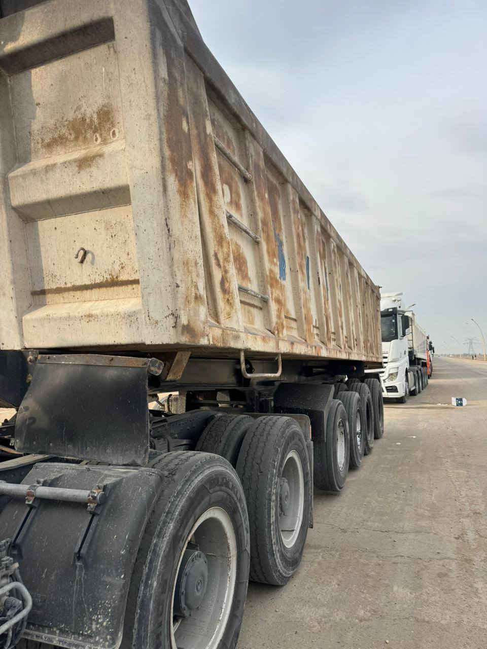 سلام عليكم
عربانة ماموت للبيع 

حداديه اربع محور 

السعر 158 وبيه مجال

الرقم ***********

بابل المسيب
