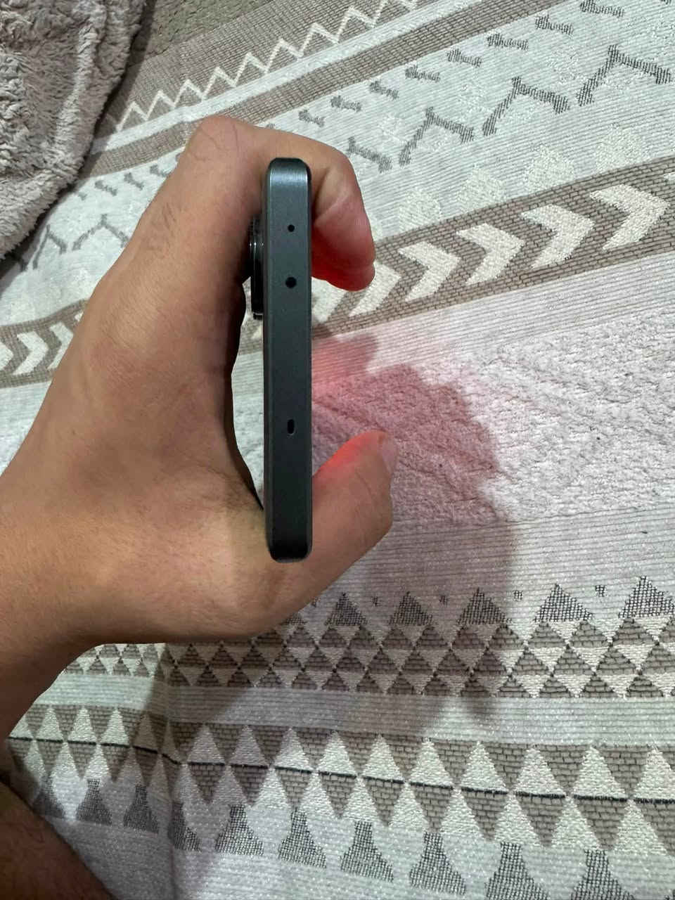 جهاز فلاكشب من ريلمي الجهاز  اسمه GT6T جهاز عملاق من كلشي بطاريه ٥٥٠٠ ملي وذاكرته ٢٥٦ وتصوير مالته يخبل جهاز مفول بل مواصفات ابحث علي وشوف موصفاته الجهاز بل جيس ويا كارتونه وشاحنته الجهاز مستخدم بس ٥ اشهر الجهاز جديد مالته ب ٧٠٠ هاذا ب ٤٢٥ وبي مجال للشراي مكاني كربلاء حسينيه جريه رقم ***********
