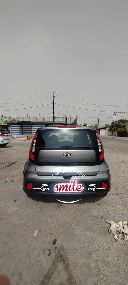 كيا صول 2019 وارد امريكا محرك ١٦٠٠ gdi مواصفاتها معروفة كاميرا شاشة وسط نظيفة وحلوة ABS تحكمات كاملة وكل نقص ما بيها ماشية ٥٦ الف ضربتها موضحة بالصور بدون اي تبديل او صبغ كل شي راجع بارد ايرباكات سليمة للعلم بيها بارد بباب السايق هنا بالعراق وشوية بالجاملغ .. محرك كير صدر كهربائيات كله تمام حجر بيئة بلادي ما مسروق رقم بغداد الماني مكانها بغداد البلديات رقمي *********** متوفر واتساب لأي تفاصيل اخرى السعر ١٢٠ قفل

رجاء شباب كل المعلومات موجودة بالمنشور اقروها زين ولا تسألوني عليهن واعيدهن مرة ثانية. تحياتي لكم
