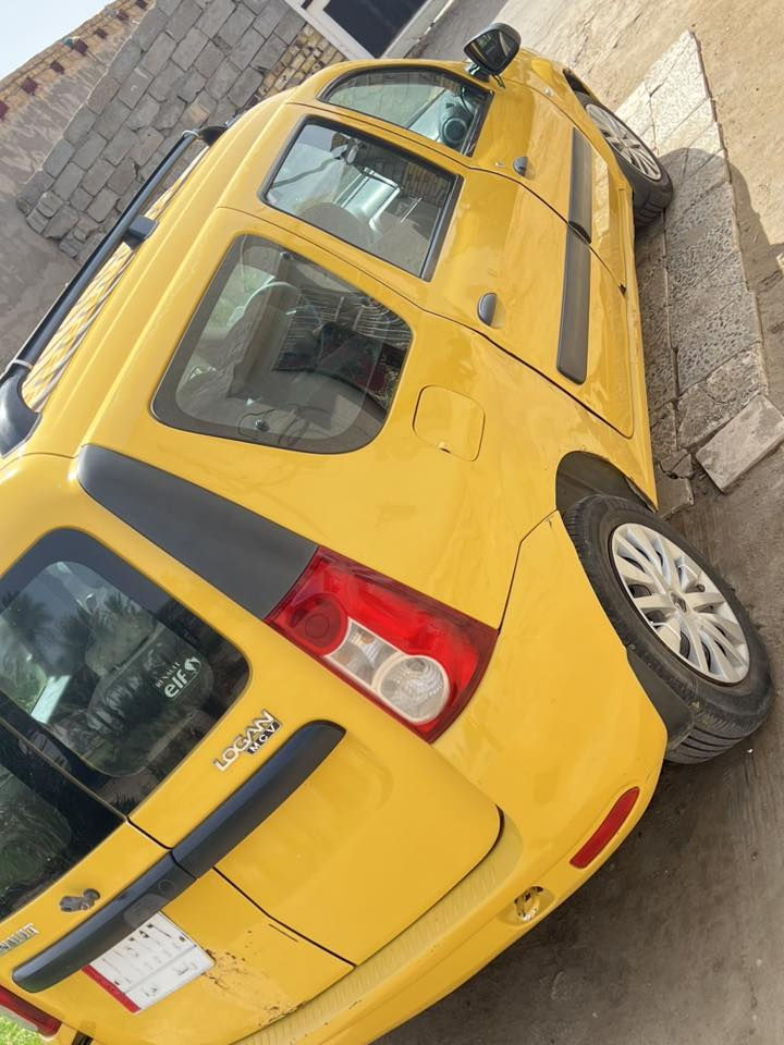 سلام عليكم رينو ٢٠١٠سياره حلو ونضيف مكينه بيه تنقيص كير مكفول حداديه ٧٥/١٠٠ تخم تاير  
مكان ديوانيه 
سعر ٤٣وبيه مجال 
***********
***********
