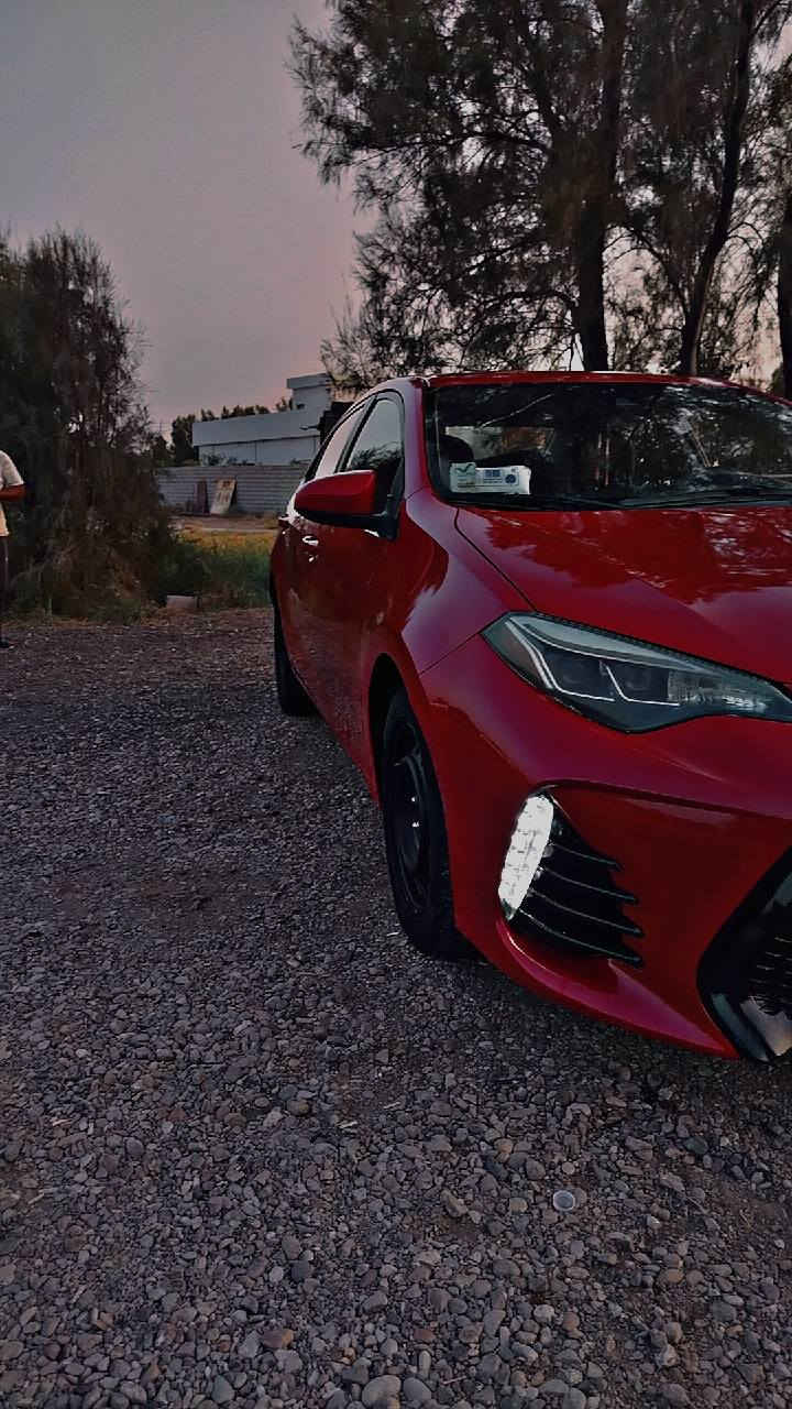 السلام عليكم ورحمه الله وبركاته سياره كورولا موديل 18رقم بغداد دولي بسمي شرط التحويل السياره كامله من كلشي مكينه فو ل صدر امامي خلفي جديد بيه نقص شغله  التفاصيل اتصل عل رقم ***********مكان ديالى شهربان الهارونيه
