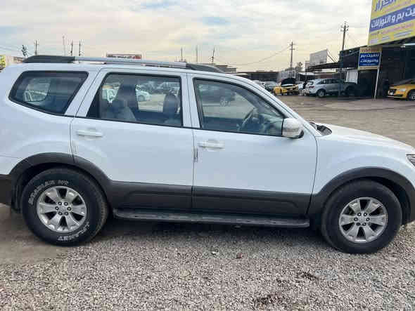 السلام عليكم 
سيارة مهاڤي 2008 فورويل سيارة نظيفه حيل قبل فتره عمرته على ايدي وسيارة رقم بغداد وباسمي يعني تحويل ثاني يوم ..ضررسيارة بيه چفيه على جهة سايق وكم ملاحظة بسيطة بيه .. سعر سيارة 100  مكاني بغداد موبايل ***********
