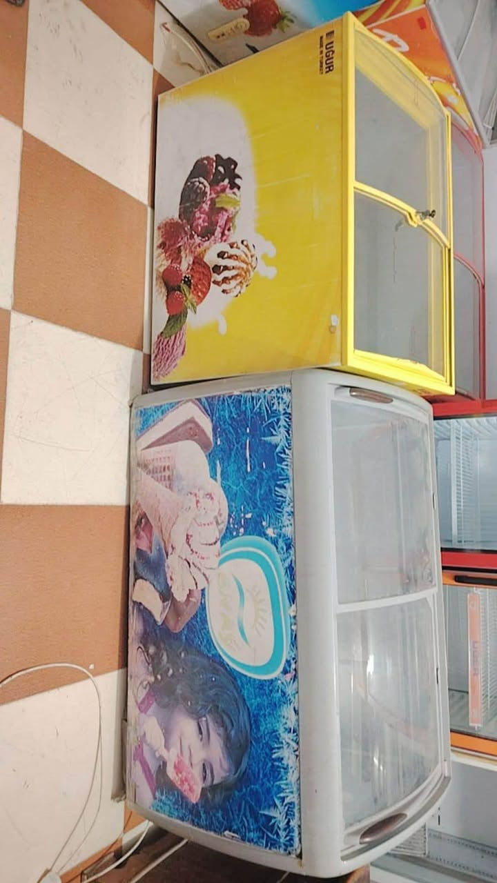 السلام عليكم خوان عيني مجمدات أيگور تركي اصلي للبيع اخو الجديد شرط الفحص الاستفسار اتصال برقم الهاتف *********** العنوان الكوت ويوجد لدينا توصيل الجميع المحافظات
