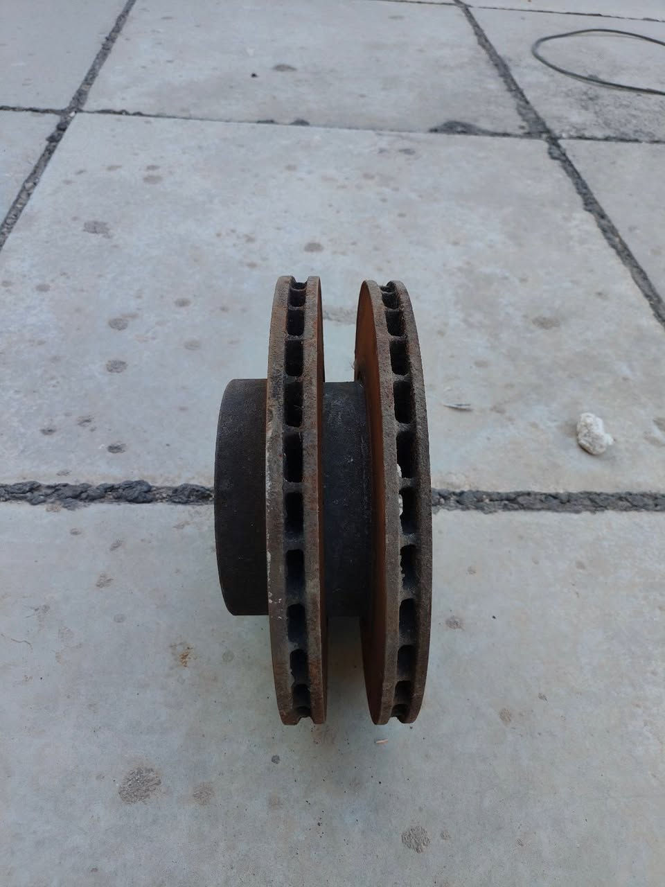 متاح غراض برنس عادي إذا شلع جميع الأغراض ٢٠٠ ألف لأن مستعجل عندي تحويلة بيت المكان بغداد الحرية ***********
