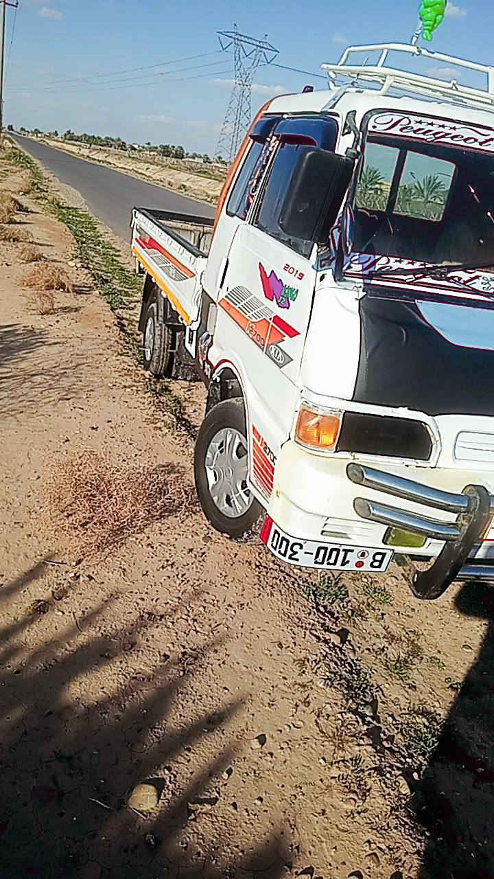 السلام عليكم من رخصه ابو الجروب المحترم كيا بنج و للبيع موديل 95 جير مكينه وصدر رقم شاصي كهربائيات خير من الله المكان العبايشي اطراف التاجي السعر 52 وبيها مجال ***********
***********
