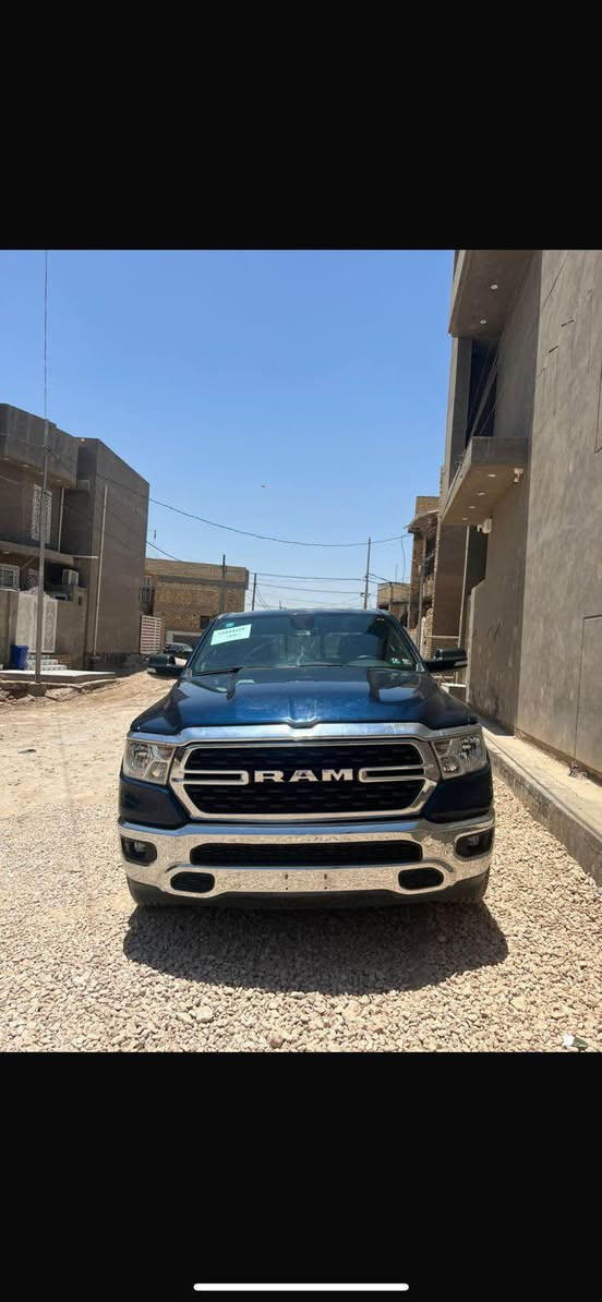 سيارة للبيع 
رام big horn للبيع 2022 رقم بغداد وارد امريكي محرك 3600-etourqe ماشية 40 كيلو سعرها 310$ وبيها مجال للاستفسار  *********** Singapore
