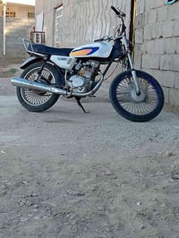 G125 • كلج • ركبه سكان