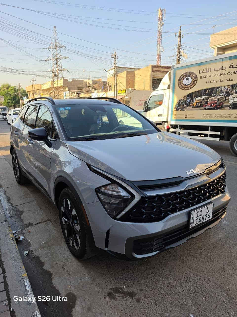 سبورتج لون اسمنتي مرغوب كلش السيارة كلين بدون ضربة دفع رباعي السيارة فول 
بنوراما حساس أمامي خلفي رادارات أمامية خلفية 
تبريد قطعتين تحكمات كاملة 
كامرة أمامية وخلفية 
السيارة ماشية ٢٦ ميل 
مكفولة من الصبغ والضربة 
مكاني الدورة المهدية 
*********** بغداد, العراق
