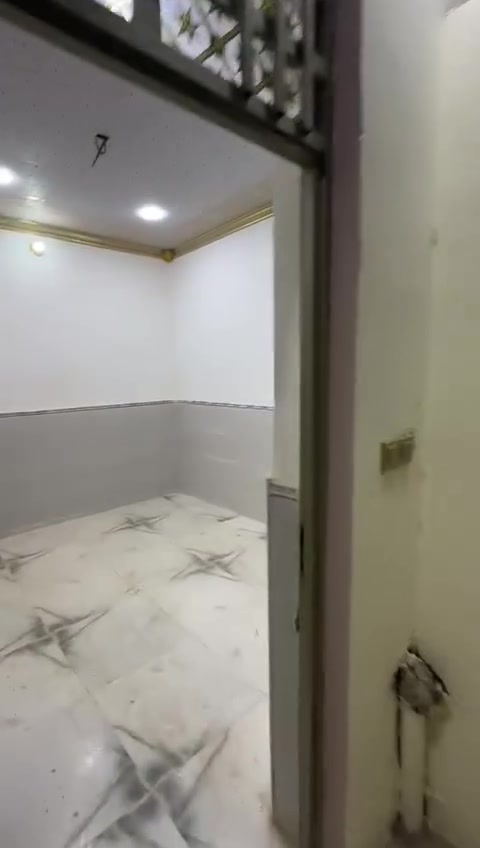 75متر طابو زراعي 
بناء طابوق 
اساس صب 
سقف صب 
*********** ابو حسين اتصل وتدلل
السعر خااص
