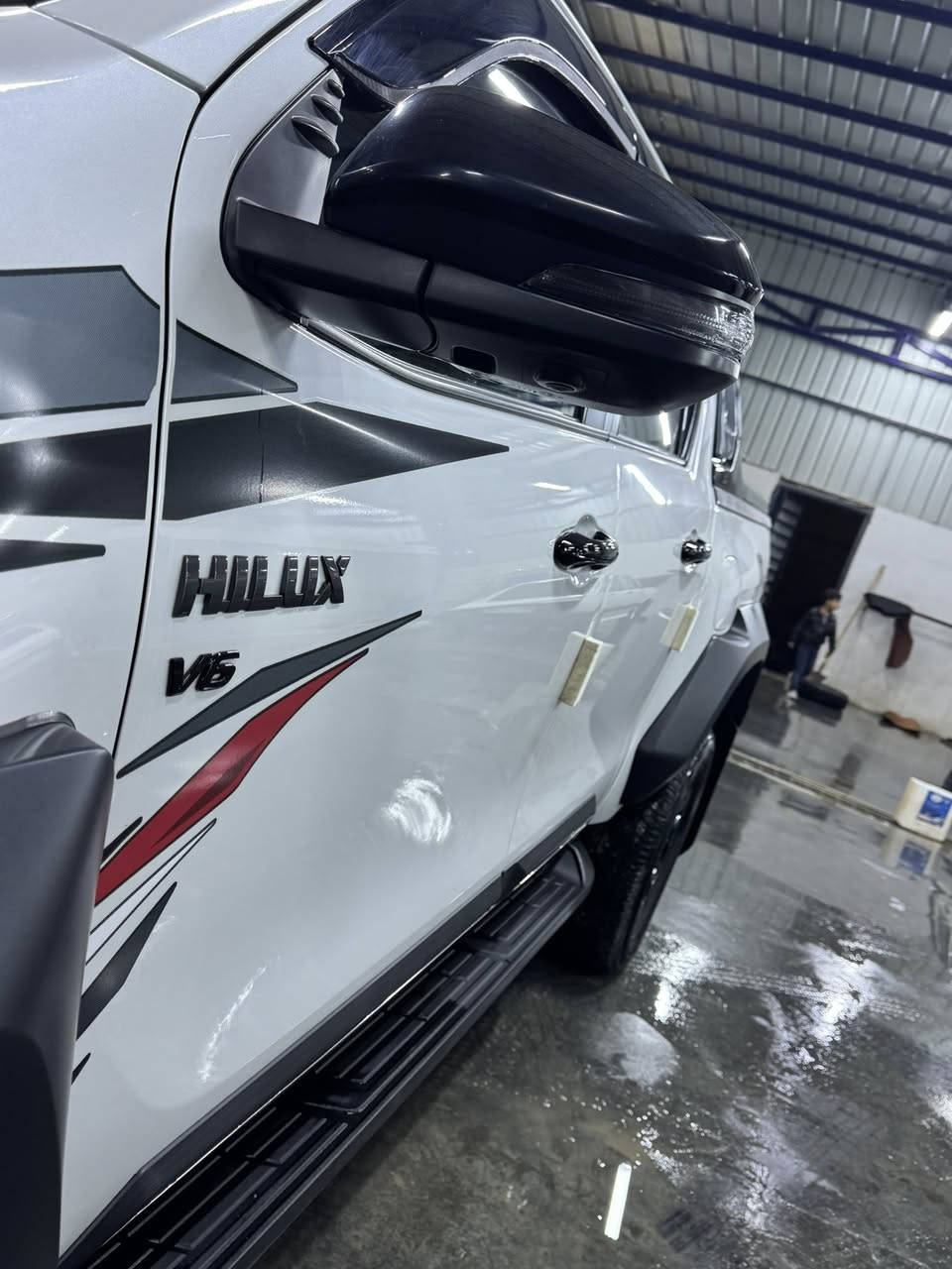 السلام عليكم GR 2024 السياره بعدها بوضع الشركه كفاله عامه من كلشي كفاله حتى من الشخط والرصعه فول فول نضافه بعدها بوضع الشركه بمعنى الكلمه
السياره ام الضمان  

السعر 438 وبيها مجال بسيط 

مكان السياره النجف ***********

ماشيه 25 
الموصفات
🔹دخول ذكي 
🔹بصمة تشغيل 
🔹رقم بغداد 
🔹ضمان 
🔹اربع كامرات 
🔹كرسي كهرباء 
🔹ويل كب 
🔹حساس امامي 
🔹حساس خلفي 
    كشنات جلد 
🔹شفتات سترين
🔹قطعتين تبريد 
🔹اشاير بل مري 
🔹مري كهرباء 
🔹لايت زنون
🔹بروجكتر زنون
🔹بك لايت لد 
🔹شاشه كبيره 
🔹كامره خلفيه 
🔹بلاك ادشن 
🔹باقي الموصفات المعروفه GR
