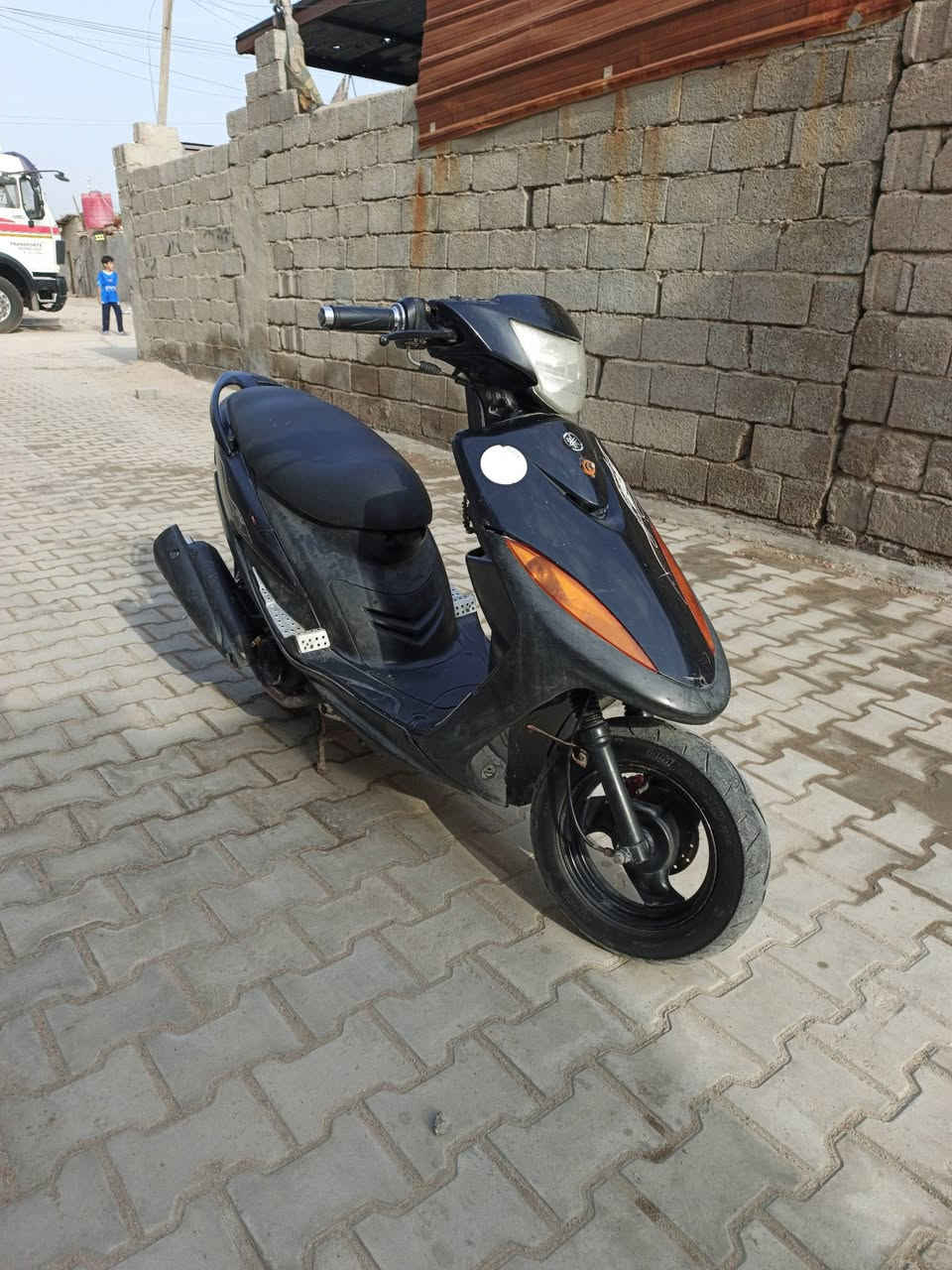 دراجه ماكس عدله للبيع
دراجه نضيفه ابلاديه مامبدل بيهه شي بس شيال رياضي وكزوز FM دراجه مفتوحه ولفات دراجه خير من الله سلف هندر انطيك ضمان تفتح برقي السلولي واضل مشتقله كفرات اصليه ختم واحد مكاني بصره تنومه سعر 575 وبيهه مجال قليل المو شراي لايراسل رقم ***********
