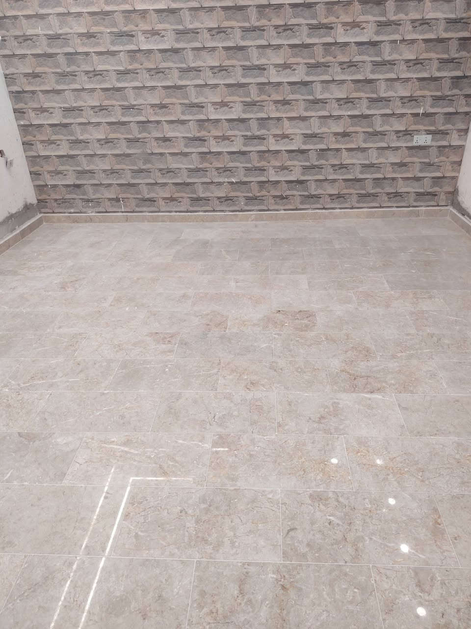 خلفه سيراميك بورسلين مرمر كاشي درجه اولى ***********
