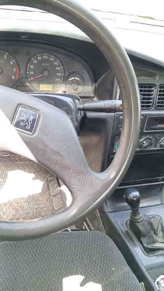 السلام عليكم بيجو روى
2009 كامله السعر 19 وبيه مجال 
***********
