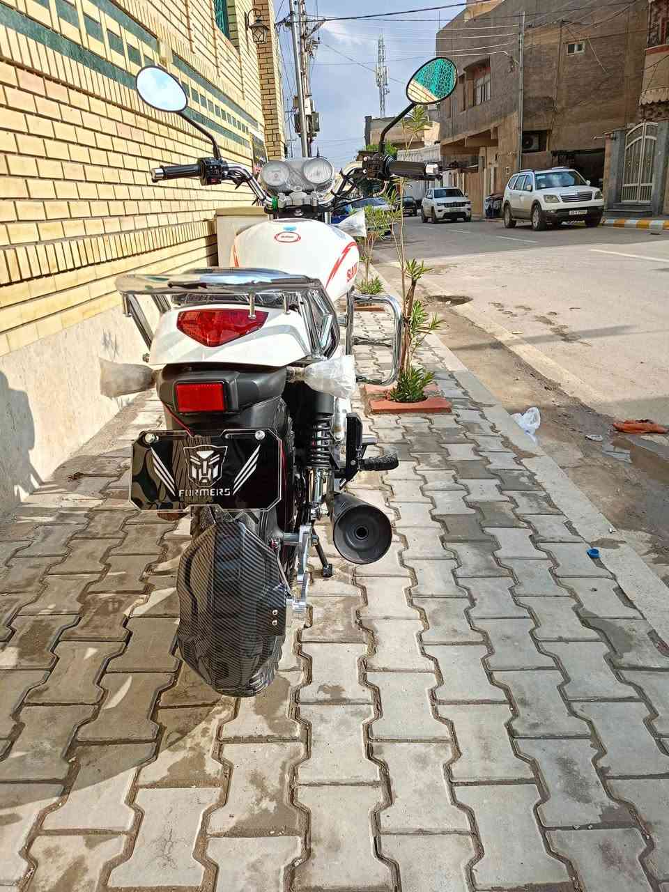 للبيع__***********
2025 بصمات2 سويجان2 بي اوراق كامل الوجبه الجديده 👍🏻 نضافته مثل ماموضح بلصوره 
صلاح الدين قضاء بلد
