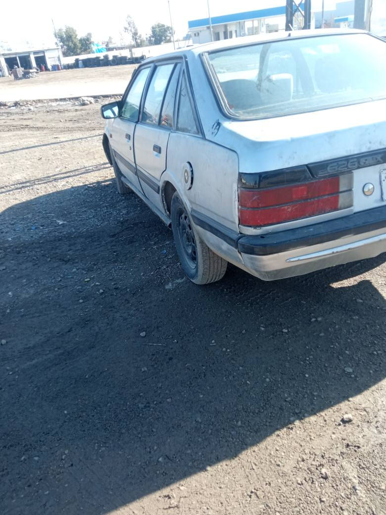 مازدا جانتایی 
مۆدێل 1989
مەکینە 8و کابرێتە 
مەکینەی تازە تەشفید کراوە هەڵم و بوخاری نیە
چوار جام کارەبا 
گێڕو مەکینە بەشەرتی فیتەر 
کارەباییاتی گیانی هەموی لەسەر دەقی خۆی ماوە
. فڵچە ...چواری.. لادان .. ناو گێچ کیلۆمەتر گێچی ڕون
 گێجی بانزین گێچی حەماوە 
چوار دەرگای کارەبایی هەر هەموی بەشەرتەو ئیشەکات 
گەرمیەکی لەسەره بێزارت ئەکات 
سەیارەکە علوجە بەشەرتی ماڵی مەدەنی و کەفیلی  هەزار ساڵی تر کیشەی تیا بوو مەرجوعە
سەیارەکە یەک ئەفلەنجەی تەرک کراوە ماڵی سەرجادەیە ئەڕوات کێشەی نیە 
50هەزار مەسروفی تیایە کەمێ شلە تاخم پێشی غەیری ئەوە هەموی بەشەرتو زەمانە 
سیعرێکی خوار بازاڕئەنوسم
6گەڵاو مەعامەلەیەکی برایانەی تیایە 
شوێنم چەمچەماڵە 
گەر مشتەری نیت چات مەکەو سەرم مەێێشێنە خۆی بای ئەوە نیە ...🤍
ژ..م ***********
ژمارەی مۆبایل بەنوسین ...
سفر حەوسەو پەنجاو یەک 
دوسەدو پەنجا سیونۆ هەشتاو چوار شمشمل, السليمانية
