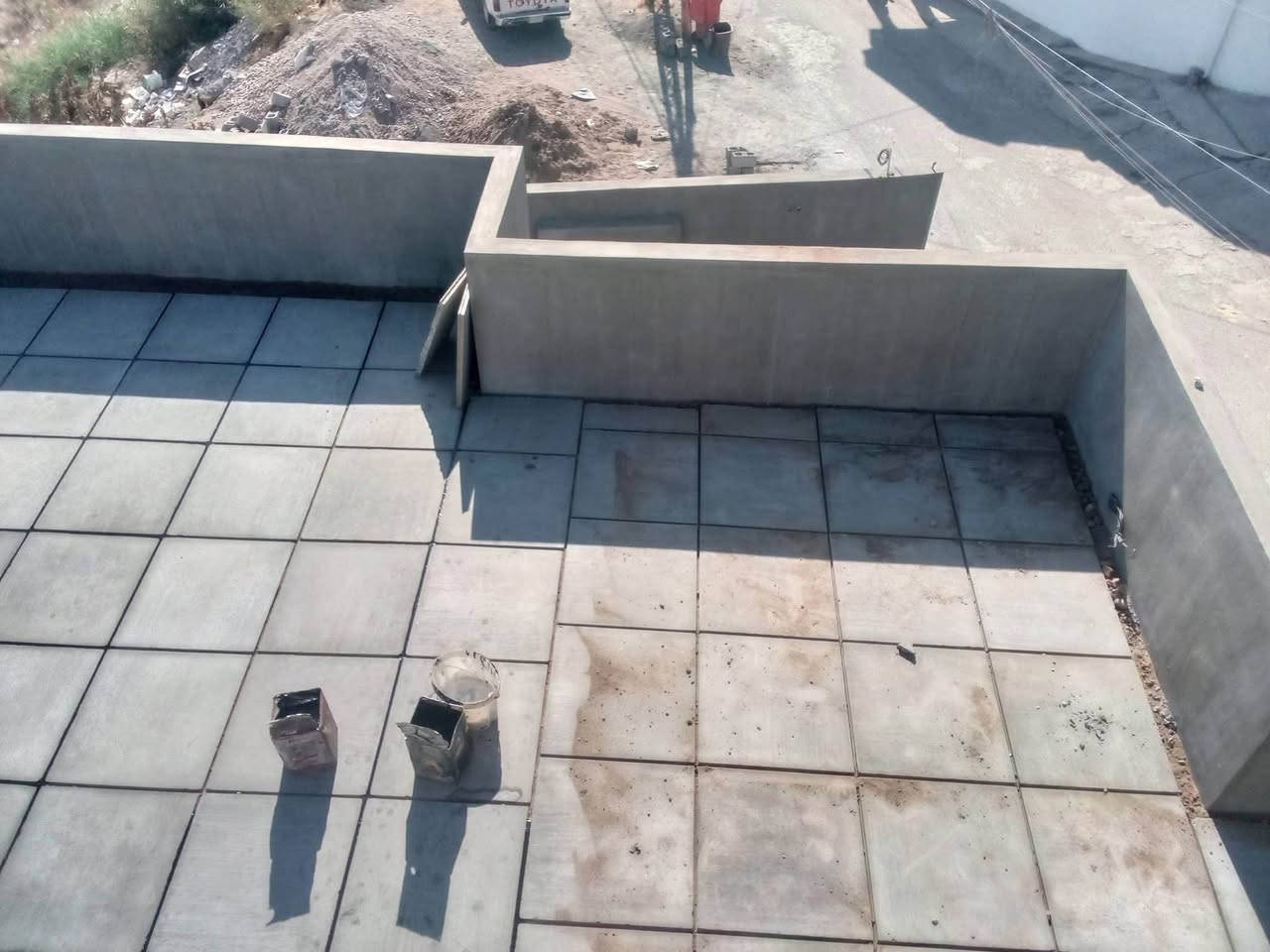 اسطه ماستك وغير شغل هندسه قلع وتجديد السطوح للستفسار اتصال /*********** /متواجد خاص
