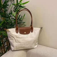 اكسسوارات شخصية • متوفر