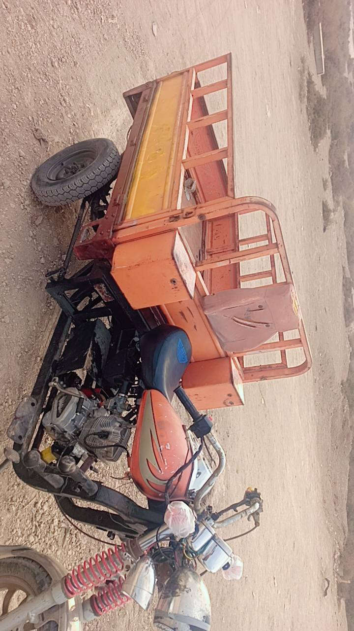 السلام عليكم ستوته للبيع ام تي ار ادوات مكينه خاشوكه طويله نضيفه المكينه بدي تعبانه كاعيته صفاح نضيف شاصي نضيف سلف هورن اشاير كهربائيات كلهن شغالات ماناقصها اي شي ستوته ستوته ادوات اكفلك اياها من السرقه عشاير ستوته رايدها ب 550وبيها مجال للطيبين مكاني البصرة ابو الخصيب دور الاسمده رقمي *********** ما متوفر رصيد
