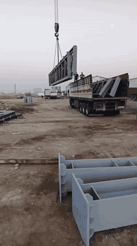 حديد للبيع الموقع عويريج سعر الطن ٤٥٠.٠٠٠ للاستفسار 07807859311