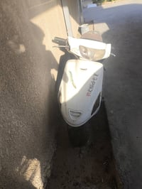 فراشة طافية للبيع غراضها وكفراتها وصالنصتهه كلهه موجودة وكاملة بس نقصه...