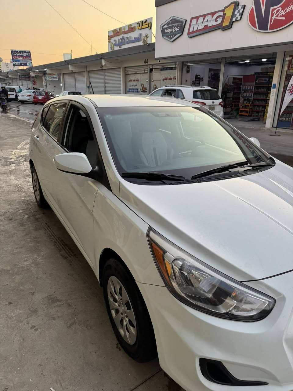 اكسنت هاتش باك (جنطة) وارد امريكي
محرك 16 جي دي اي معمره بيدي شرط بنزين عادي وتبريد ما تدك كير اي تي
تبريد ثلج
صدر جديد
طخم تايرات جديد
شاشة+كاميرا
طخم بلكات جديد
تشغيل عن بعد+جامات تنرفع تلقائي عند القفل
تحكمات ستيرن صوتيات+مثبت سرعة
السيارة جاهزة ما تحتاج اي مصرف
سنوية الى 2029
شرط التحويل بأسمي اجي وياك لاربيل نحولها ونرجع
ضررها جاملغ خلفي دوسات بدون ايرباك بدون شواصي
السعر ١٠٧ بي مجال بسيط


**إذا كنت صاحب هذا الإعلان وتريد حذفه لأي سبب، رجاءا أرسل رسالة إلى الدعم الفني**