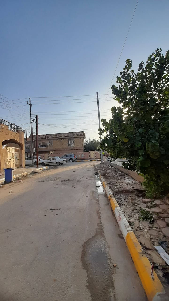 بيت للبيع طابو صرف 

خلف الكراج
ثاني بيت عن الشارع الرئيسي

مساحه ٢٠٠م

طابق واحد بناء قديم

الروفان للعقار 
***********
