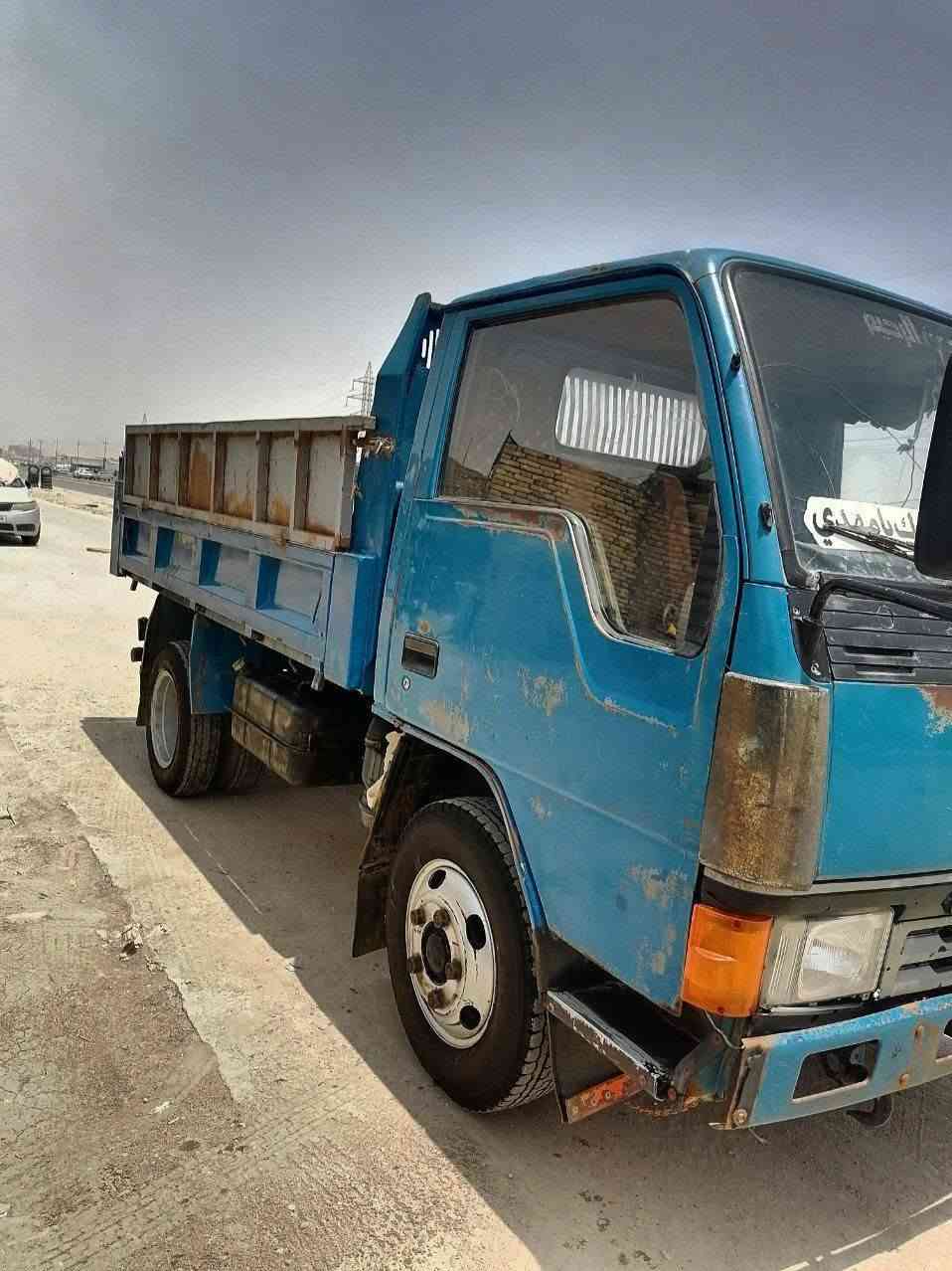 سلام عليكم كنتر عضم لبيع نضيفه
موديل 92
رقمهه بصره
سياره نضيفه ومكينتهه تخبل
 مكاني ذي قار الناصريه مركز
الاستفسار الاتصال على الرقم
***********
