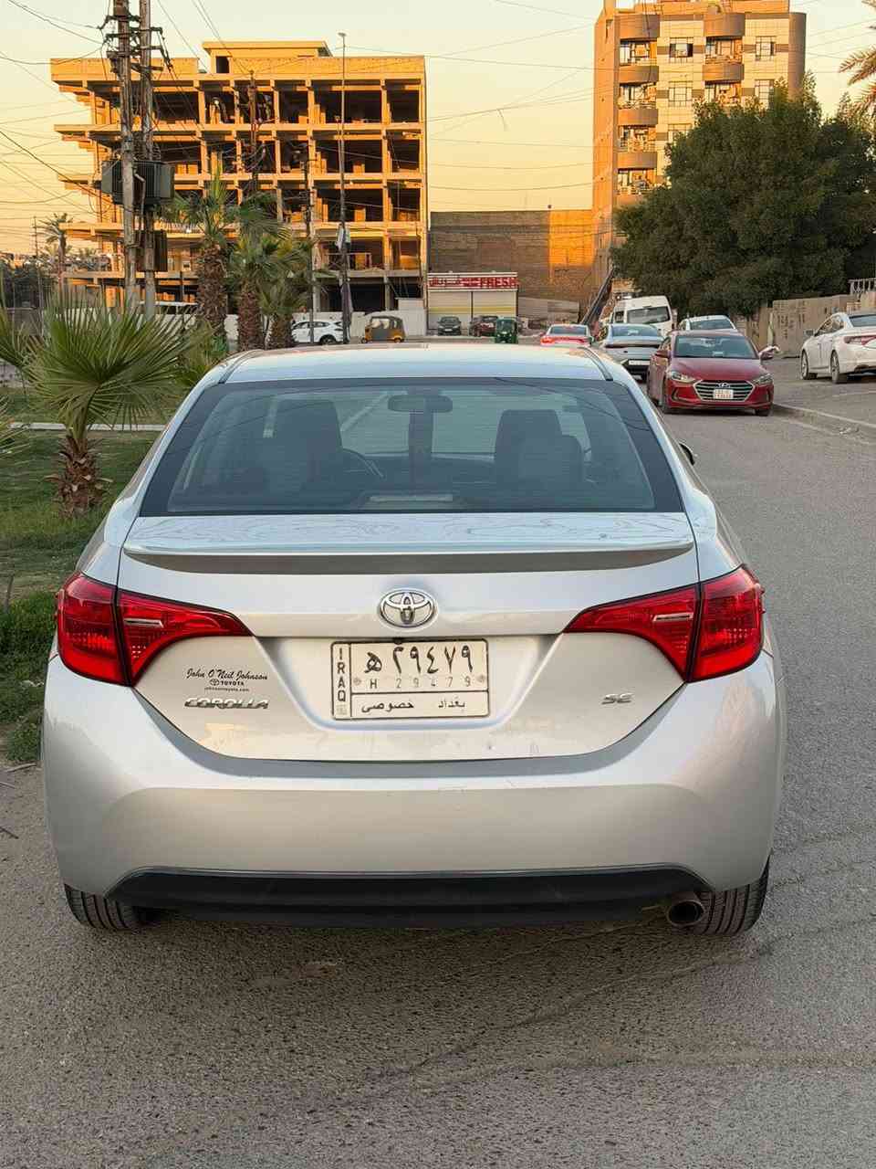 السلام عليكم كورلا موديل 2018 معروضه 117 وبيه مجال قليل رقم بغداد تحويل مباشر مكينه 1800 تبريد ثلج سياره جاهزه كل نقص مابيه حادث سياره بسيط جاملغ وبنيد وبلعراق بيه صبغ ربع باب خلف سائق بدون دواخل بدون ايرباك  مكان سياره بغداد حي الامانه الاستفسار *********** خاص مغلق 🔐
