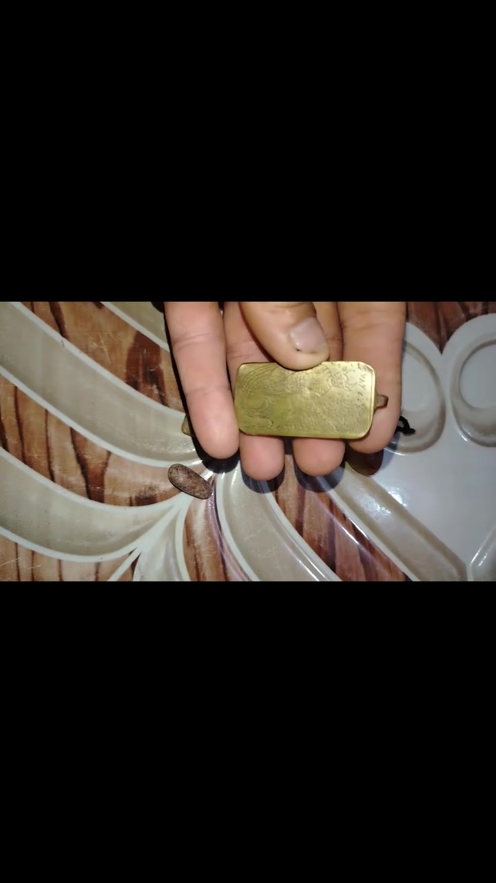 مجموعة احجار وياهن اعتقد هبهاب ابيع هل موجود قديمات مضمومات كلهن.. ٢٥

كربلاء حي الوفاء شارع ٢٠ ***********
