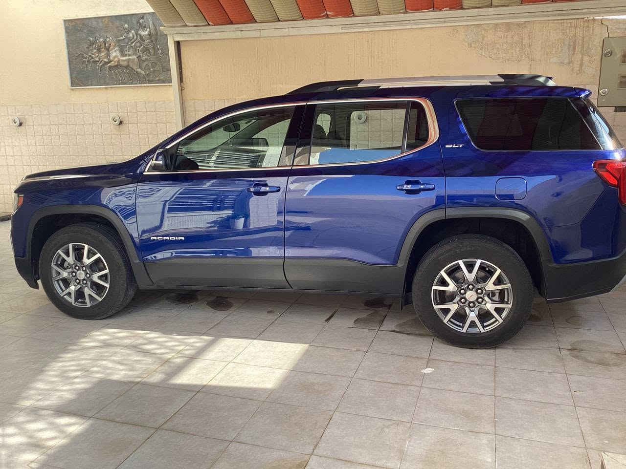 📣 للبيع: جمسي أكاديا 2023 — بحالة ممتازة!الموديل: 2023النوع: جمسي أكاديا (GMC Acadia)محرك ٦سلندر v6 🔴الحالة  الفنية: كفالة عامة وشاملة (شاصي، محرك، كير، إيرباغ،) من أي حادث أو صبغ.الملاحظات: السيارة وارد (تقرير غرق بسيط)، وتم عمل صيانة شاملة لها بالكامل وجاهزة للاستخدام الفوري دون الحاجة لأي مصاريف.✨ 🛡️ كفالة عامة من الحوادث والضرر الميكانيكي.🛋️ مقصورة داخلية واسعة ومريحة مع أحدث التقنيات.المسافة المقطوعة: [45km]السعر المطلوب: [285]📍 الموقع: [ذي قار]📞 للتواصل والاستفسار (***********):  مواصفات SLT

