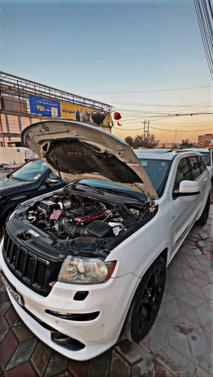 جيب لاريدو srt مكينه 6.400 موديل 2013خليجيه كفاله عامه  فول واحد على واحد ماشيه 99 السياره بسمي سياره جديده بيع او مراوس حسب هذا رقمي***********
