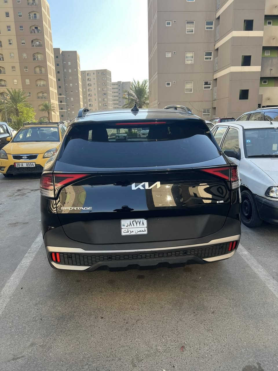 السلام عليكم 
للبيع او المراوس
كيا سبورت 2023 x-line
السيارة فول 
بانوراما
-بصمة وتشغيل عن بعد 
-ترحيب عند الاقتراب
-اوتو هولد 
-هند بريك بصمة
-صندوق كهرباء
-رادارات
-توقف ذاتي 
-نقاط عمياء
-وباقي المواصفات المعروفة
السيارة جديدة كلش ماشيه10000فقط
حادثهة جاملغ وبنيد فقط 
السيارة جديدة بمعنى الكلمة 
رقم بغداد تحويل ثاني يوم 
***********
