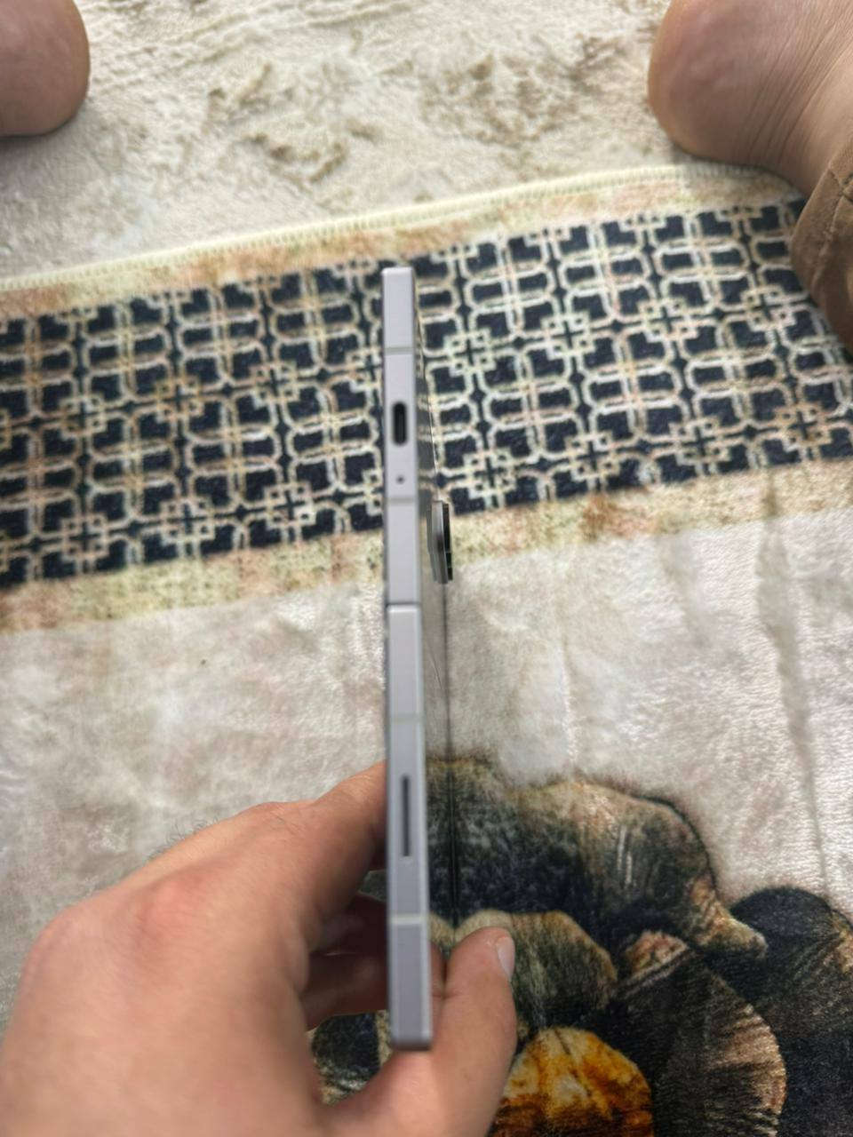 Zfold 6
256 
للبيع
***********
